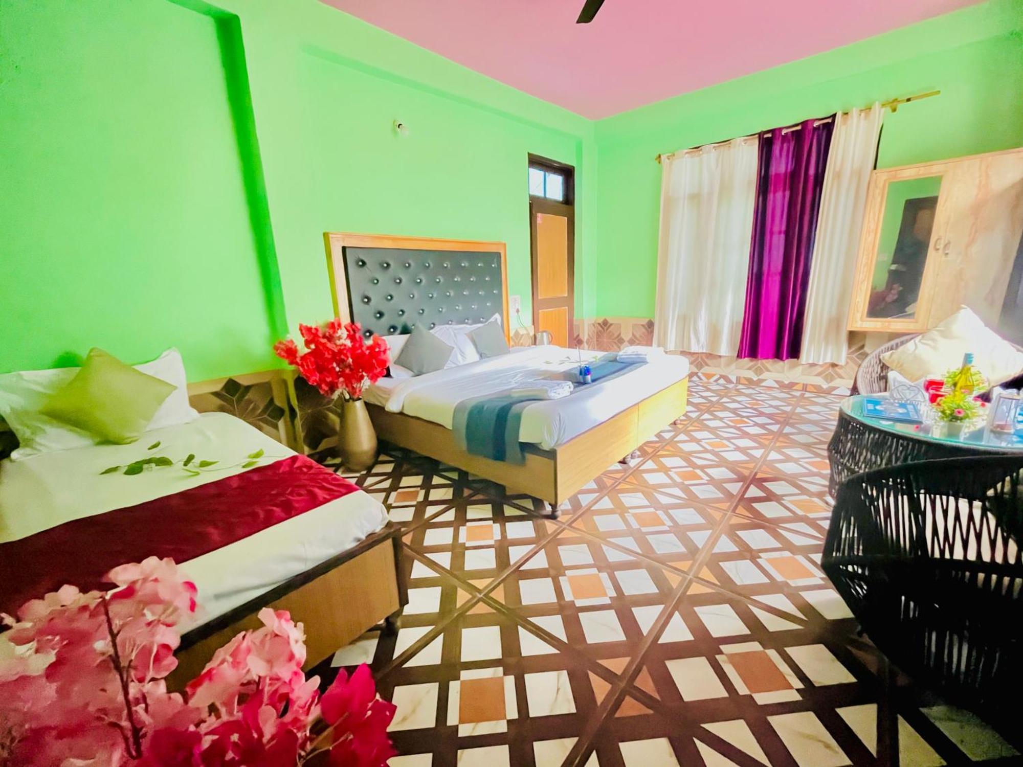 Russian Unit Kasol By Valley Exterior photo